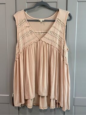 POL Crochet-Trim Sleeveless V-Neck Tunic